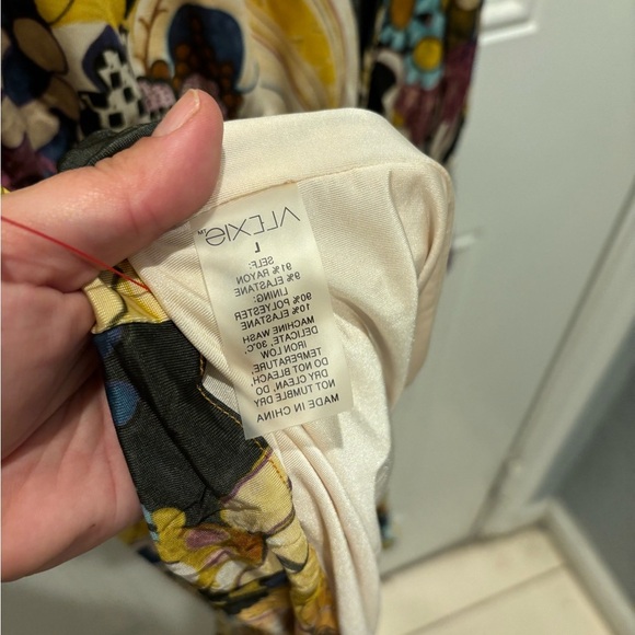 ALEXIS *Monica* 60s 70s style floral grove print mini dress w self sash L - Picture 7 of 7